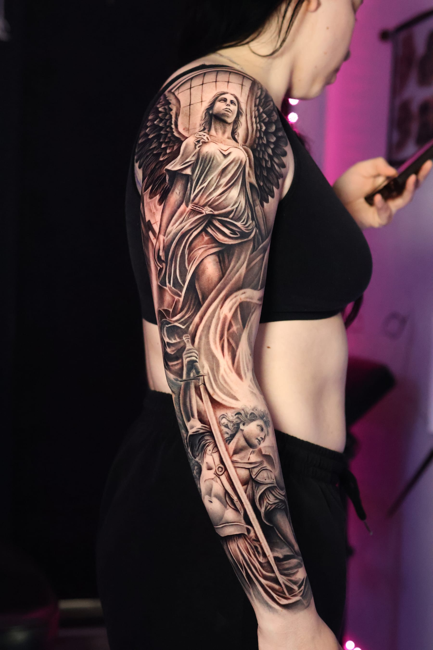Black & Grey — Andres Almanza — Loyalty Tattoo Montréal